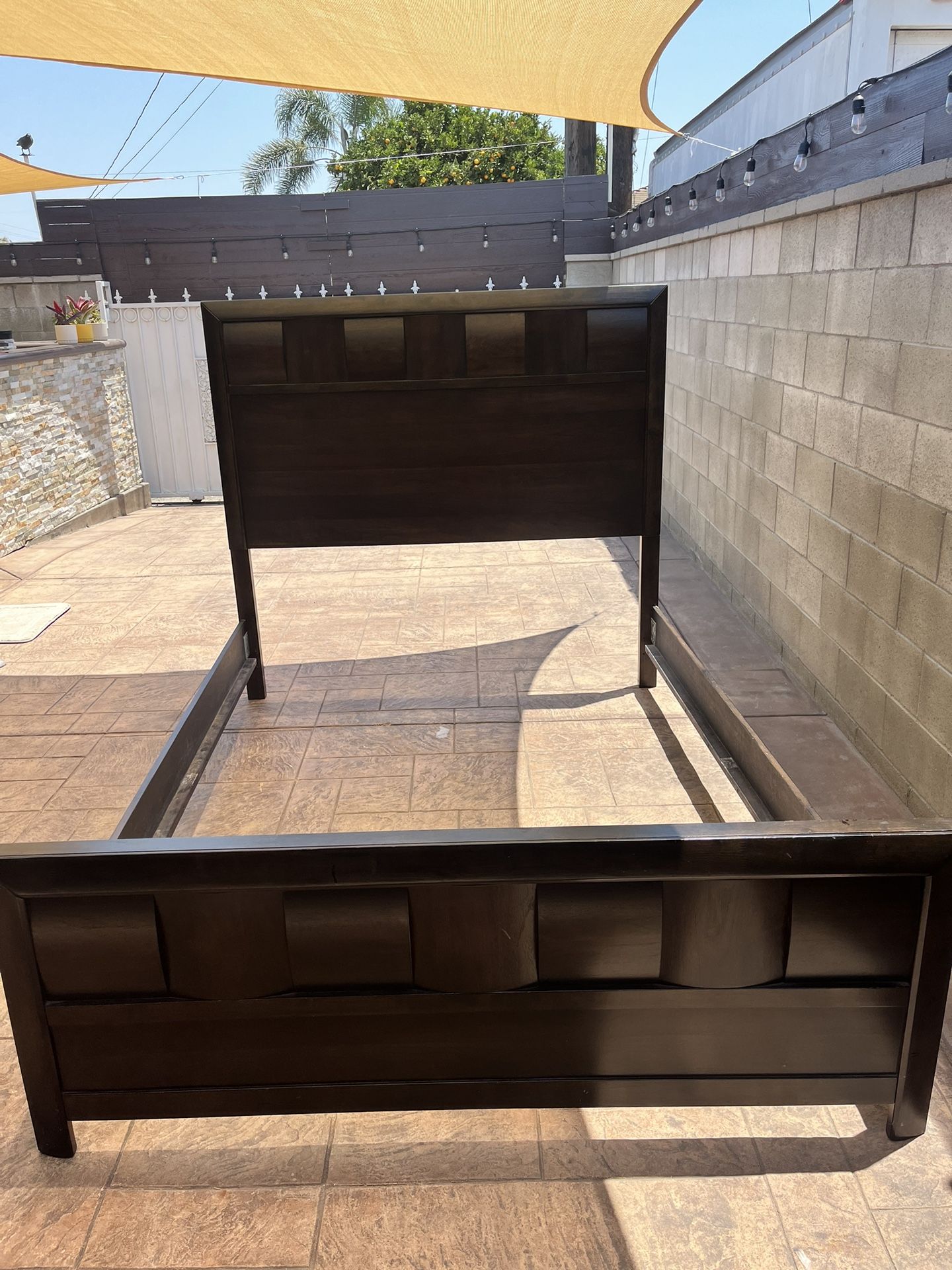 queen bed frame