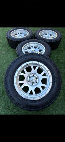 Chevy Silverado wheels and tires Yukon sierra Denali wheels