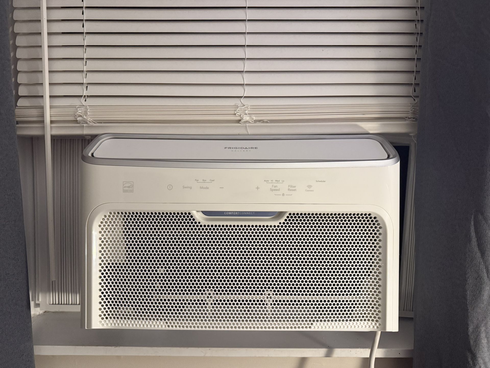 Frigidaire Gallery 10,000 BTU Inverter Smart Window Air Conditioner