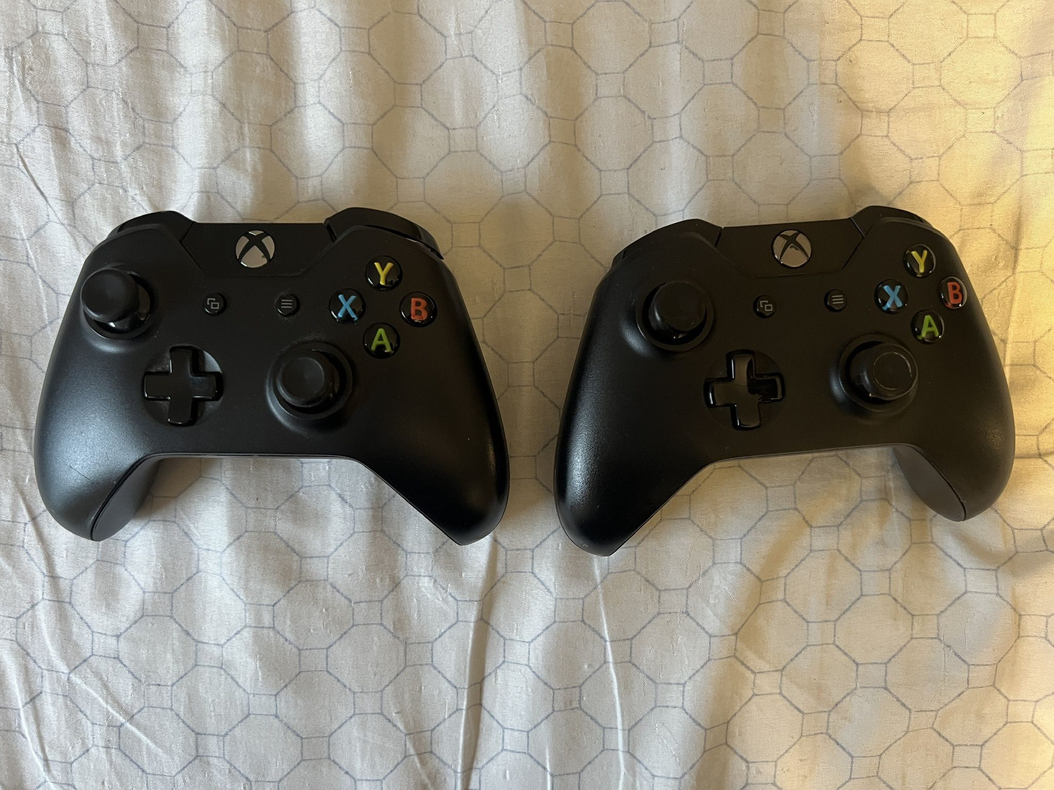 Xbox One Controllers