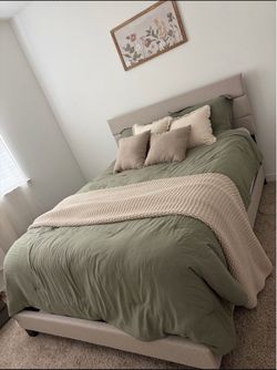 Queen Headboard/Bed Frame