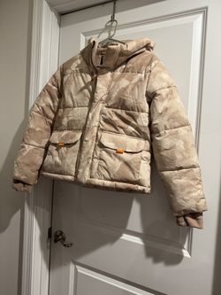 All in Motion Kids Beige Camouflage Puffer Jacket size L 10-12