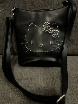 Hello Kitty Purse