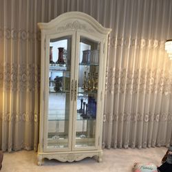 Estate Sale – curio cabinet