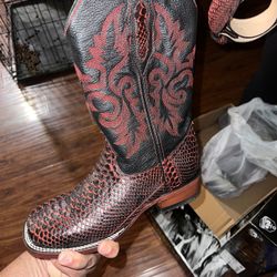 Men Boots Size 8 To 11