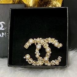 💎✨Multiple Luxury Designer Gold With Crystals & Pearls Brooches✨💎