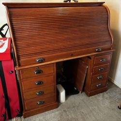 RollTop Desk Oak In Color 