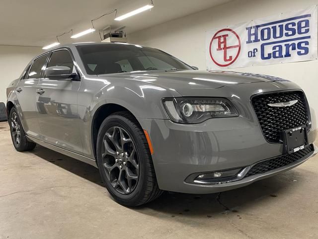 2019 Chrysler 300