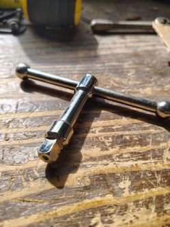 alesis assembly rach tool