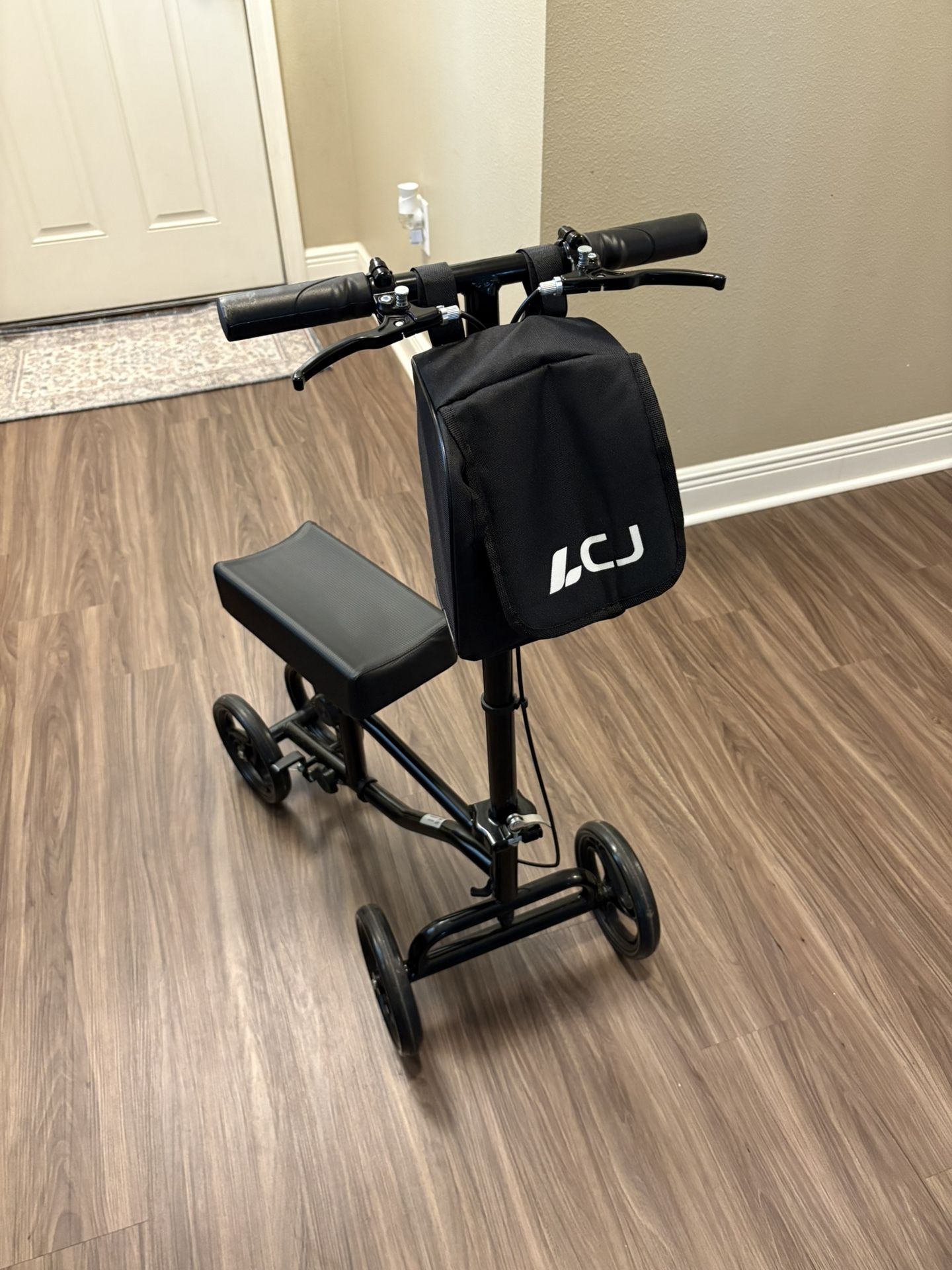 Knee Scooter