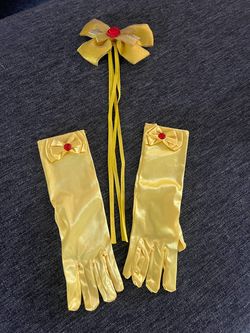 Belle Gloves and bow