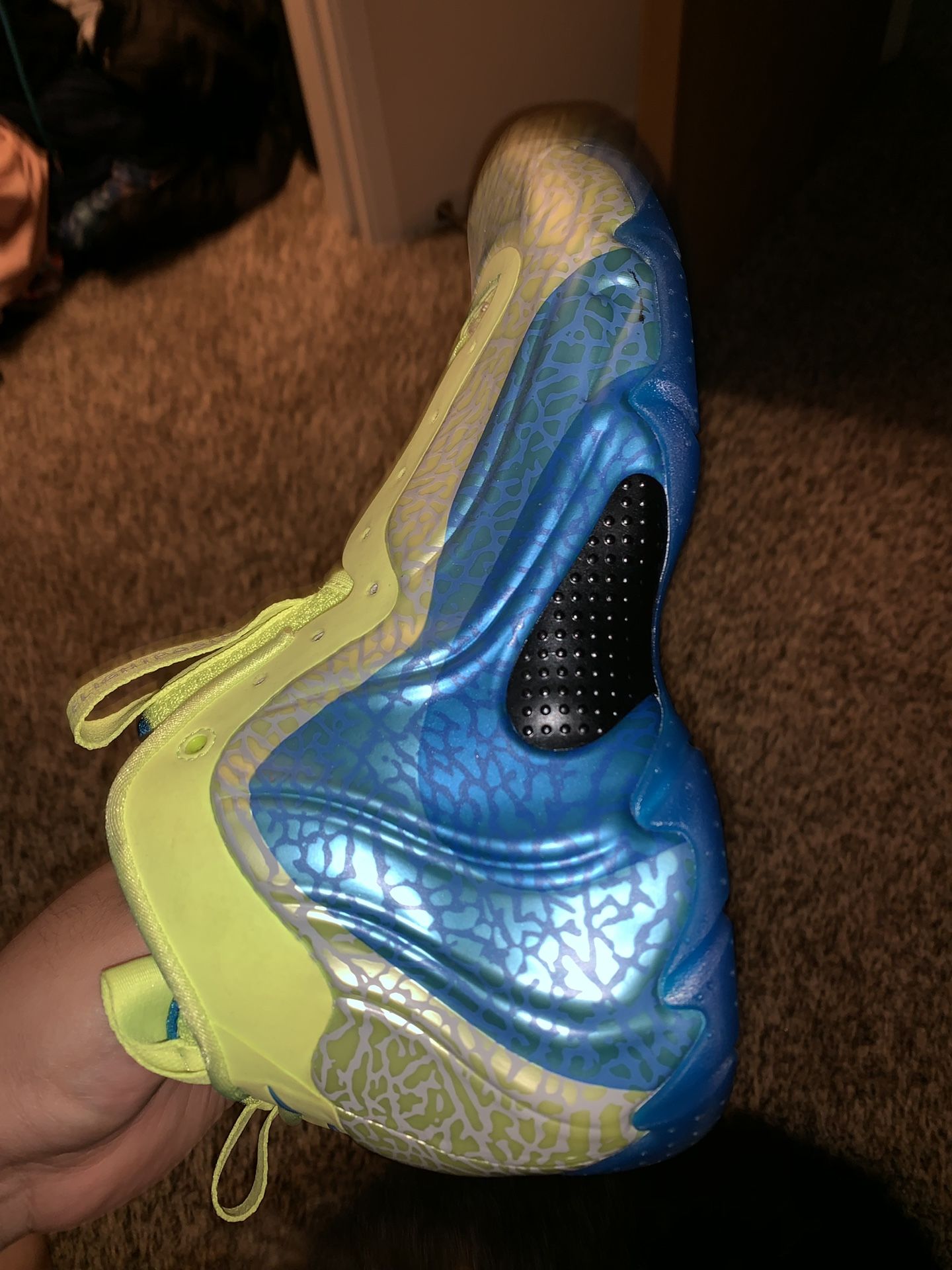 Nike flight posits size 8 used 1 time 9/10