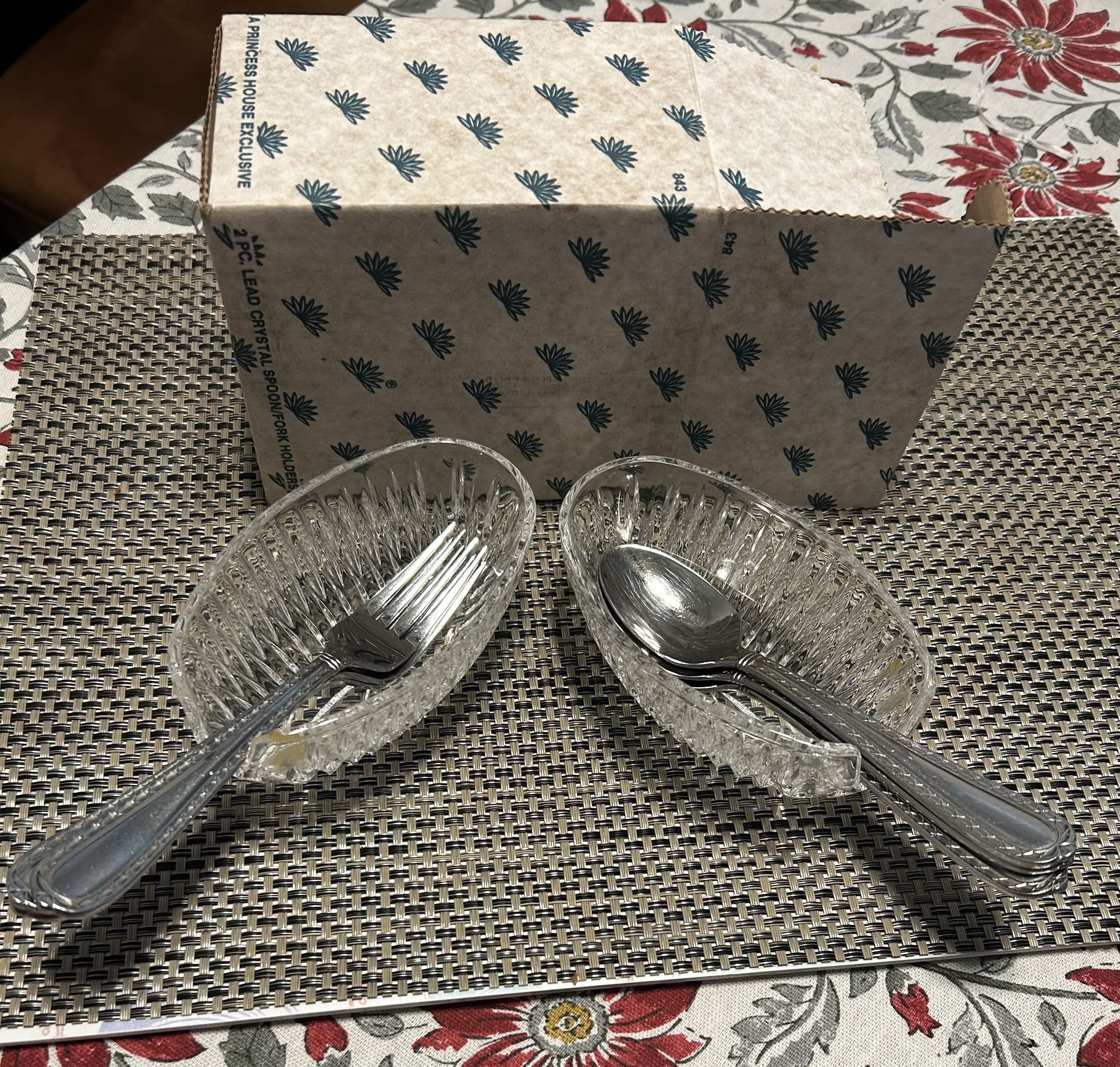 2pc Princess House Spoon / Fork Holders