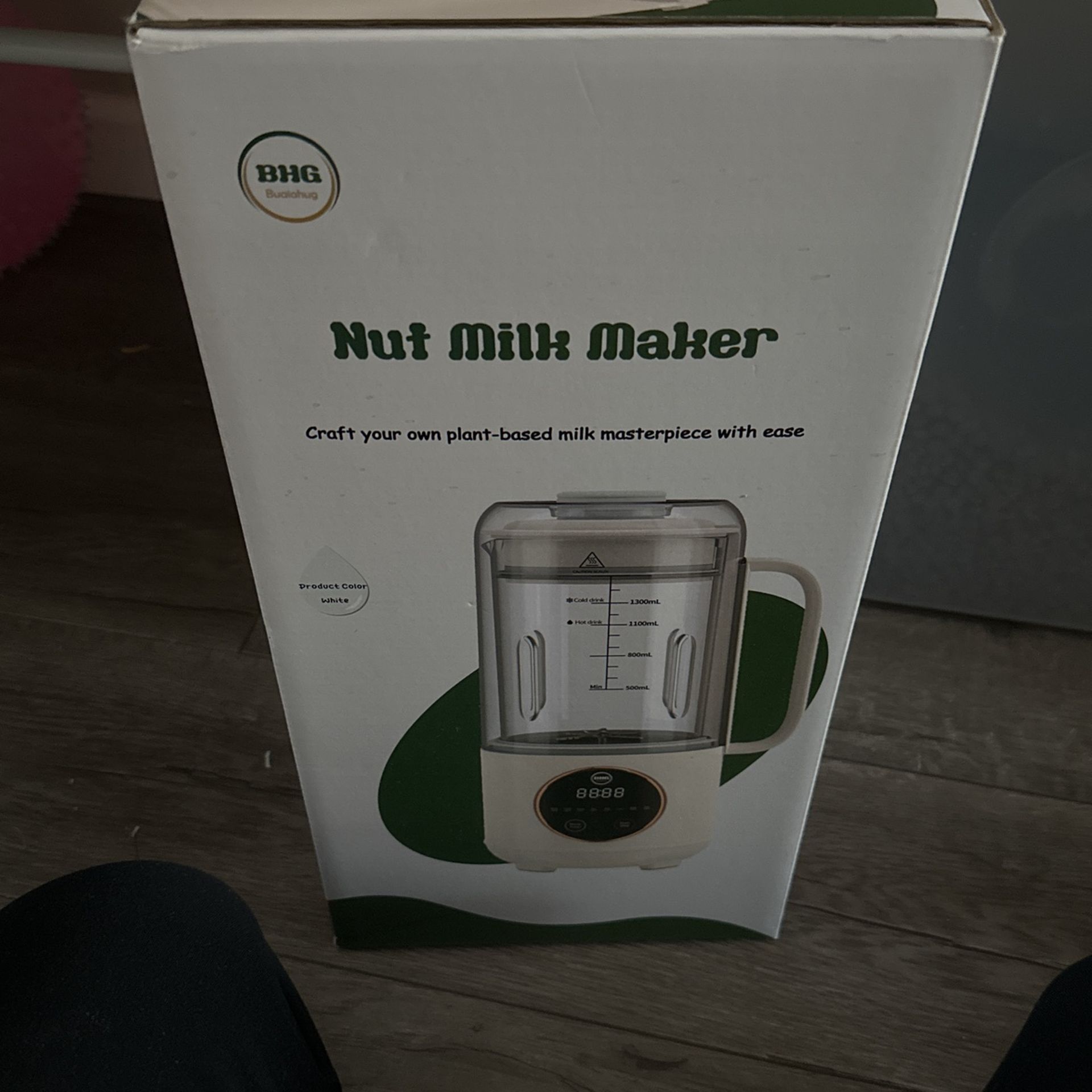 Nut Milk maker (White)