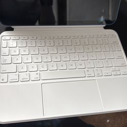 Apple keyboard