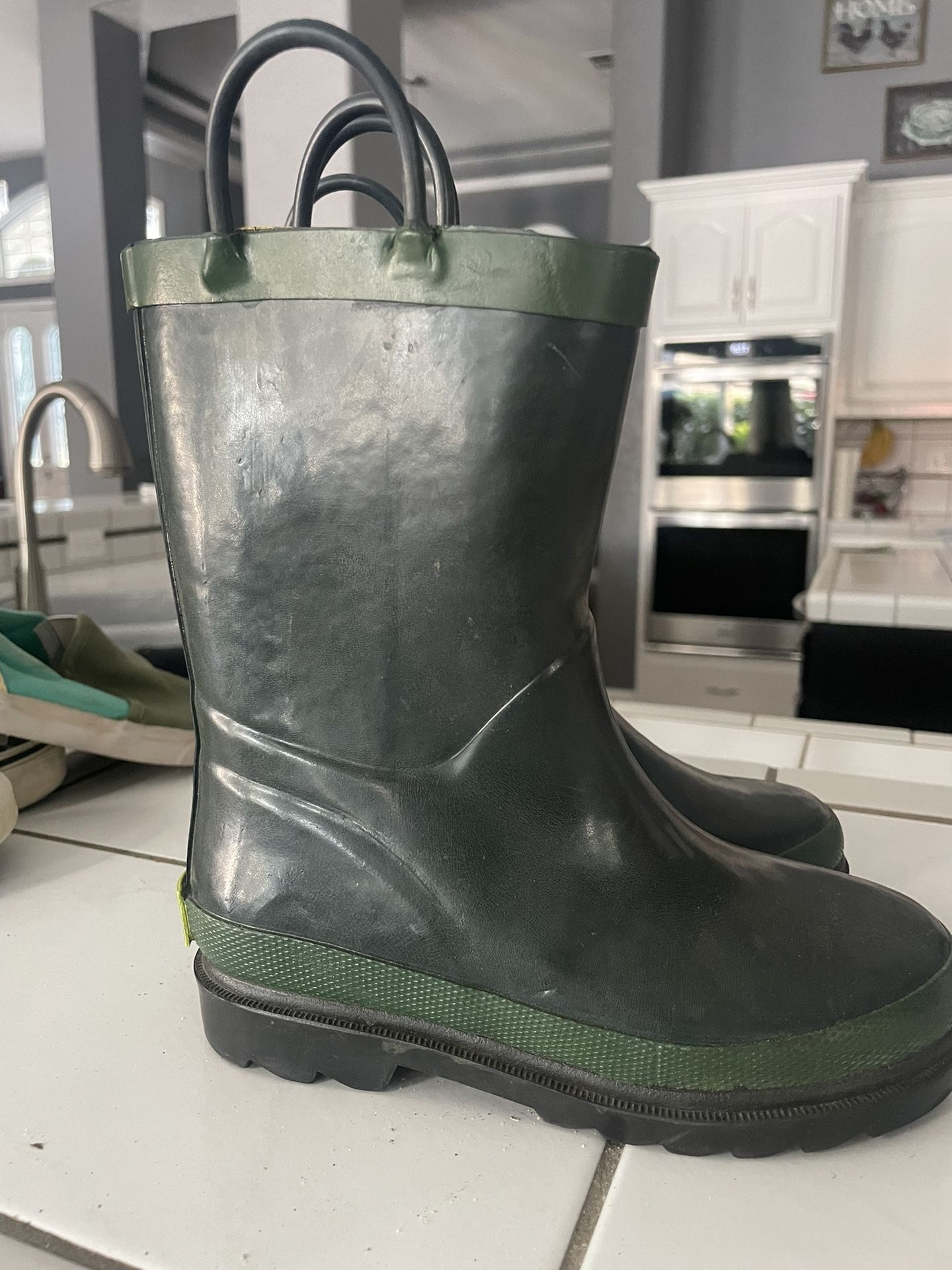 Kids Western Chief Rain boots Size 11/12