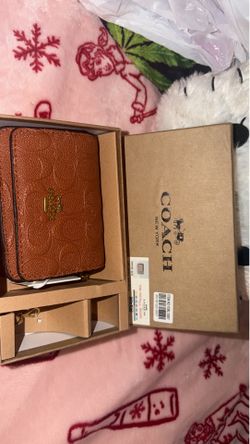 Cross body purse