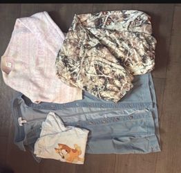 Girl clothing bundle size is 10 through 12