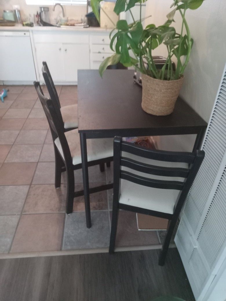 Small Kitchen Table 3 Chairs