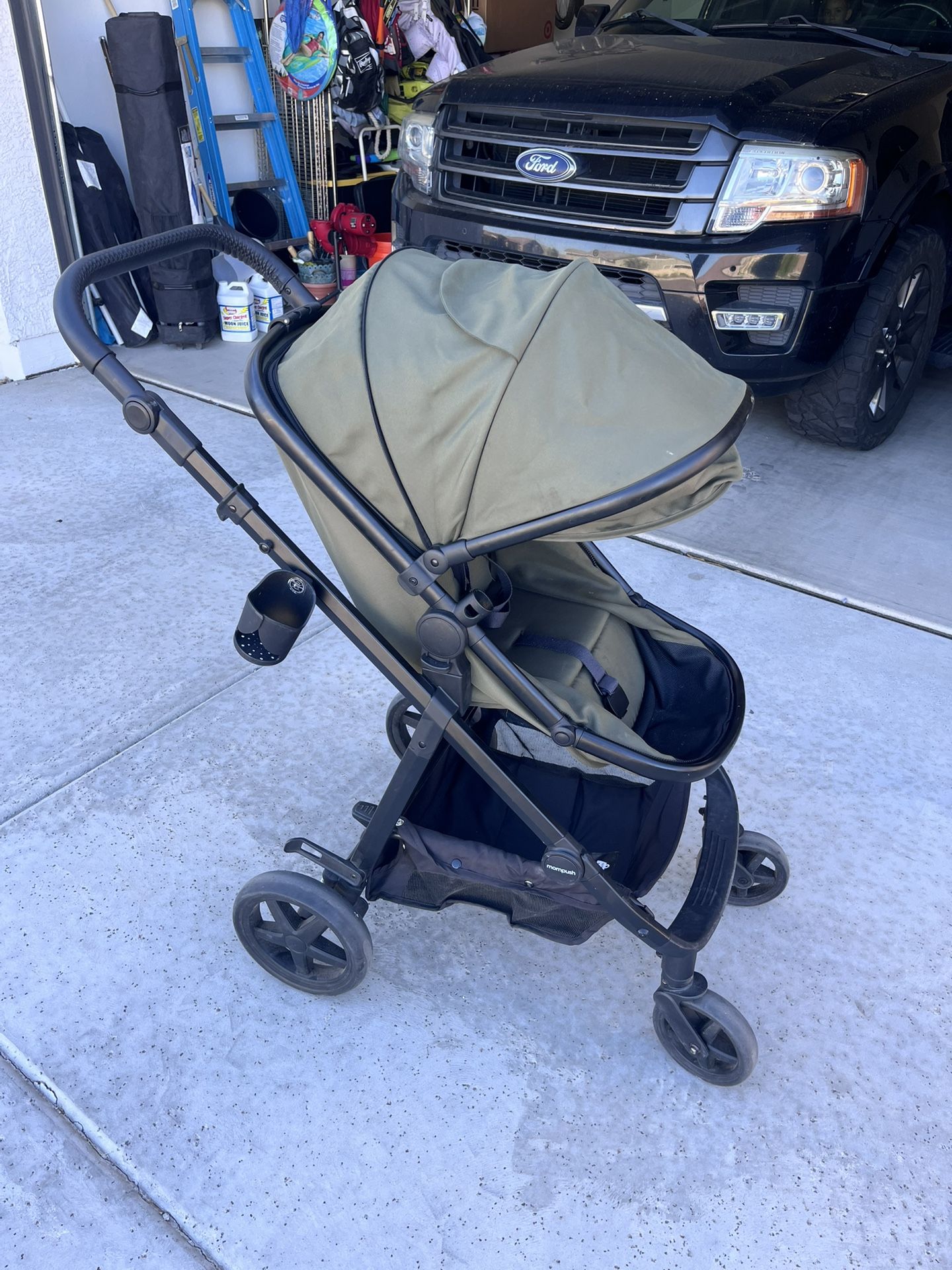 Mompush Meteor Convertible Basinet/Stroller
