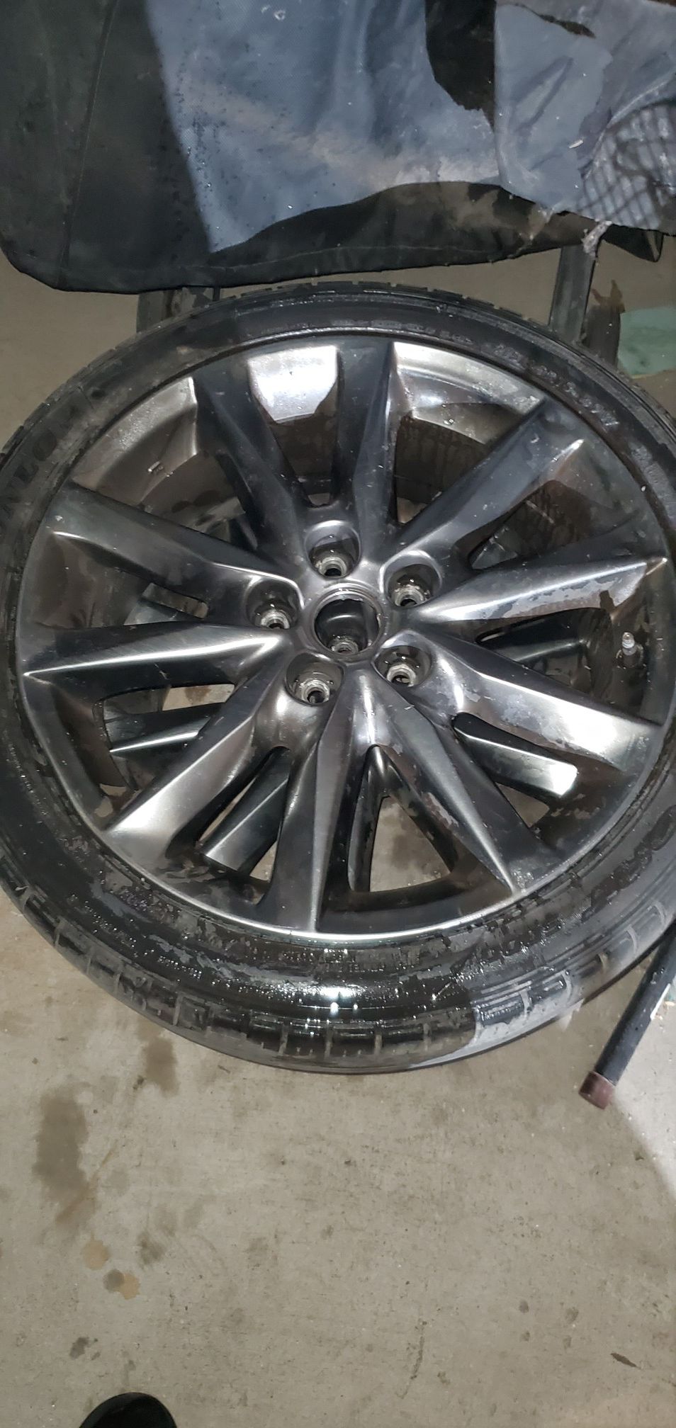 Mazda 3 rims used 18 inch one lil bent rim , tire size 215-45-18