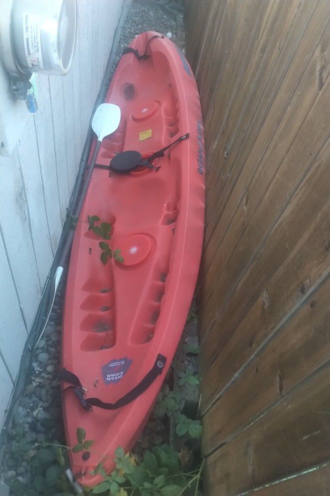 11 Ft 2 Seater Ocean Kayak.  Good Condition, Lightly Used, Trades Welcome