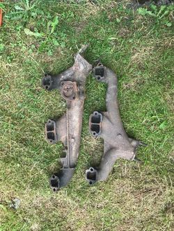 AMC v8 exhaust manifolds