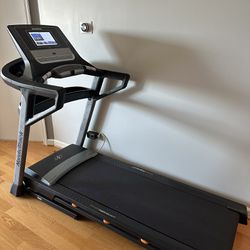 Nordic Track T8.5 S Treadmill 