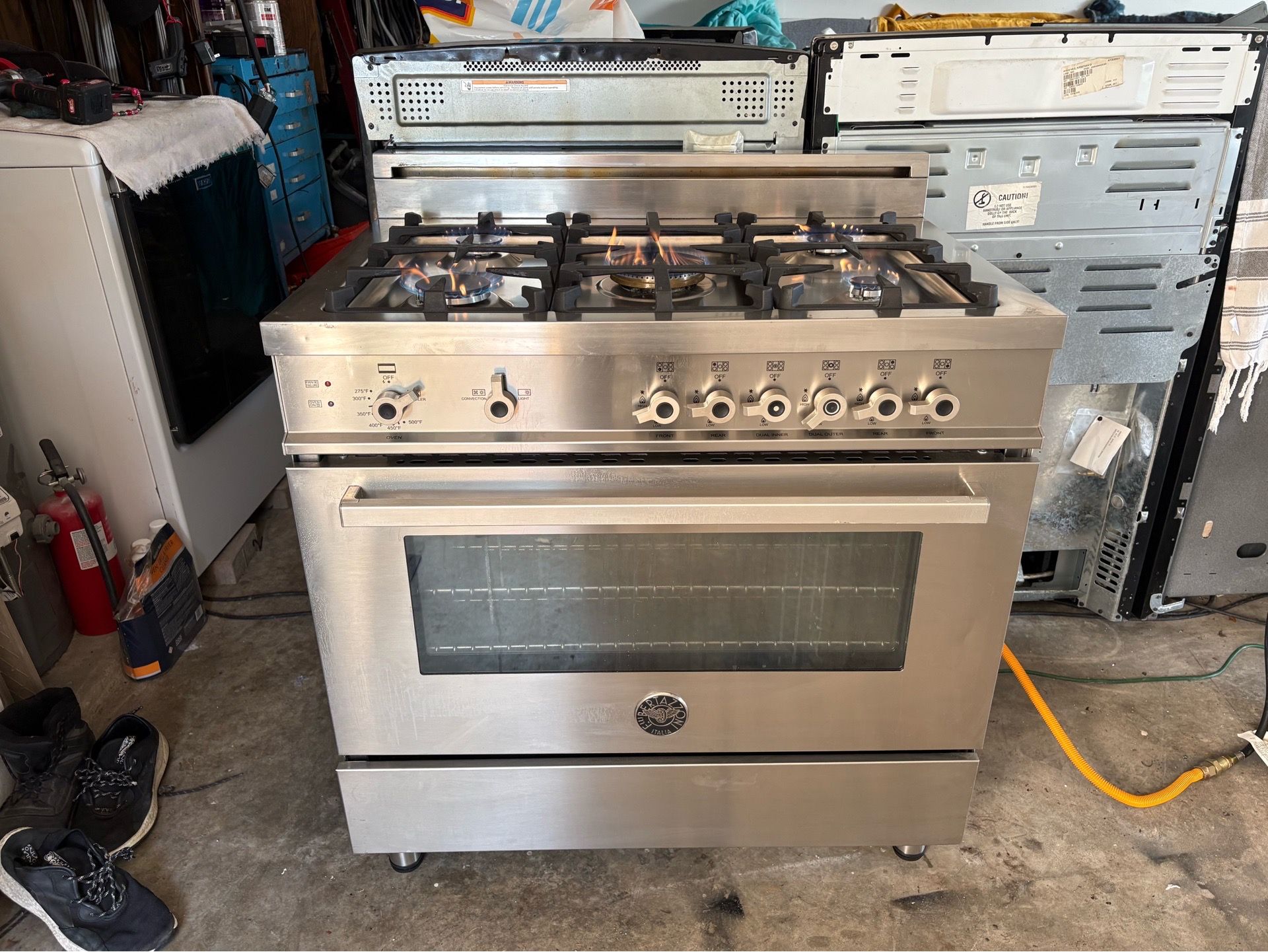 BERTAZZONI PRO NATURAL GAS STOVE RANGE DUAL FUEL