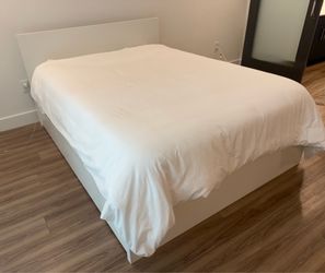 Queen mattress