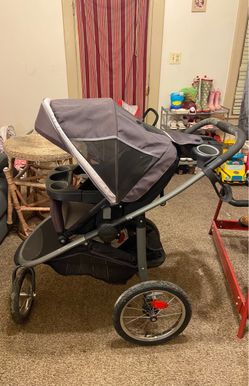 Jogging stroller