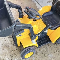 Kids Battery Operated Tractor Trailer 