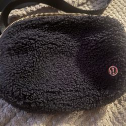 Lululemon Belt Bag 