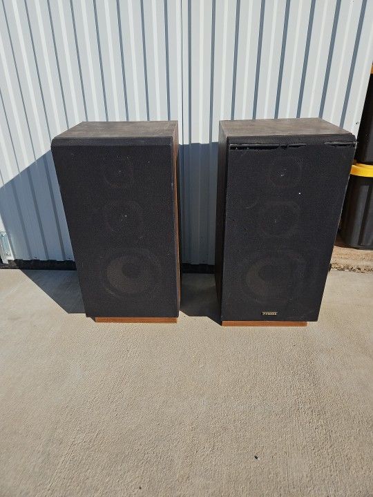 Vintage Fisher DS-811 Speakers NOT TESTED Made in USA