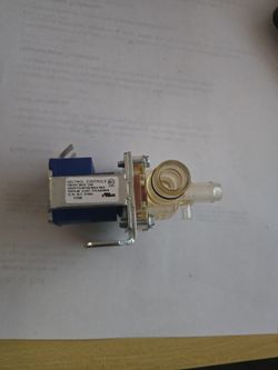 Curtis WC-820WDR RIGHT DUMP VALVE 120AC 60HZ 12W