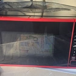 Small Microwave $15 Or OBO