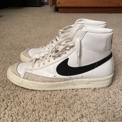 Nike Men’s Blazer Mid Shoes