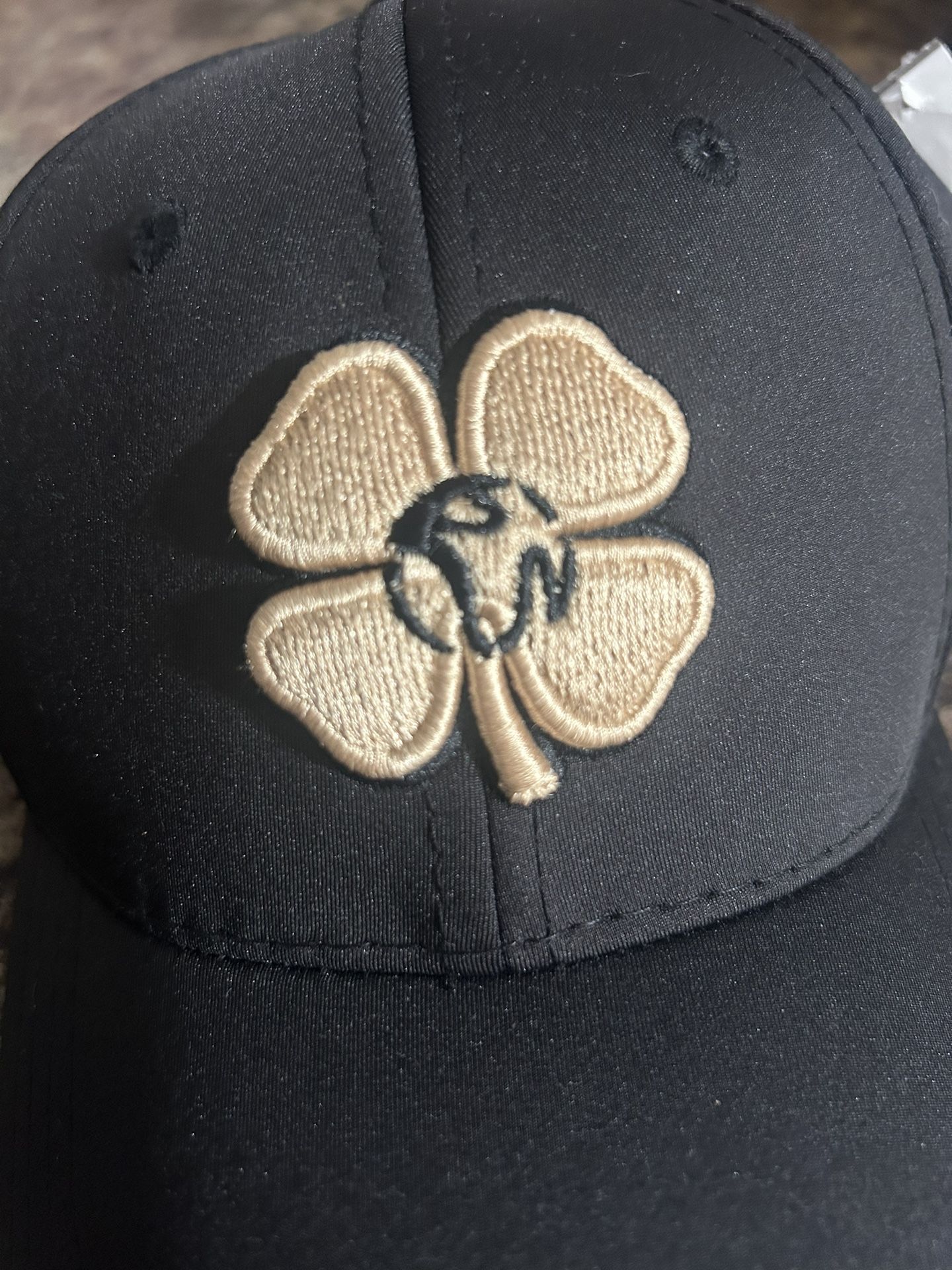 Live Lucky Black Clover Hat Resorts World