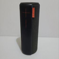 Ultimate Ears BOOM 2 Wireless Bluetooth Speaker - Black.


