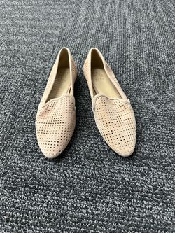 Naturalizer Women Sz 6M Beige Suede Perforated Slip-On Loafer Flats Comfort
