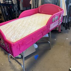 Disney Toddler Bed Sealy Toddler Mattress New Prote M Also A Ball Pit  