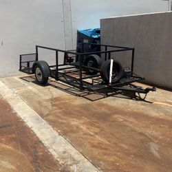 Trailer