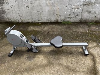 Sunny Health & Fitness Magnetic Rowing Machine (SF-RW5885) – Like New