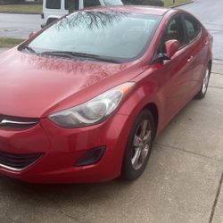 2013 Hyundai Elantra , Low Mileage 130 For $ 6000