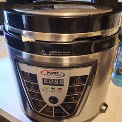 Slow Cooker And Pressure Cooker