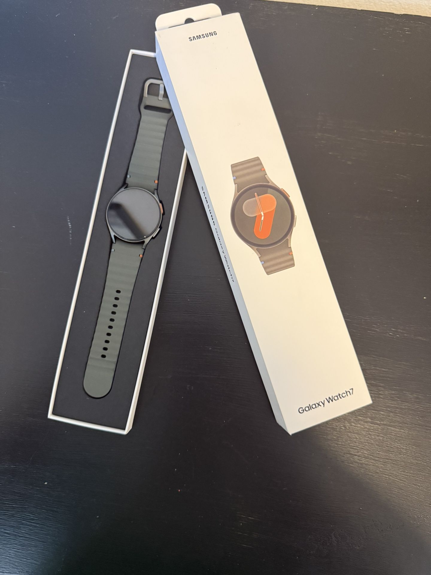 Samsung Galaxy Watch 7 - 40mm GPS (Green) - $150 - Like New (Retail $299.99+Tax)