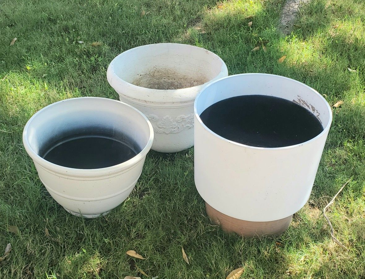 3 Large Flower Pots