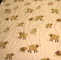 Pottery Barn Kids 100% Cotton Flannel Fitted Crib Sheet Lambs