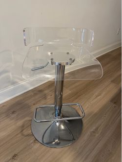 4 Clear plastic $15 each