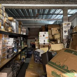 Entire Storage Unit. Resellers Dream.